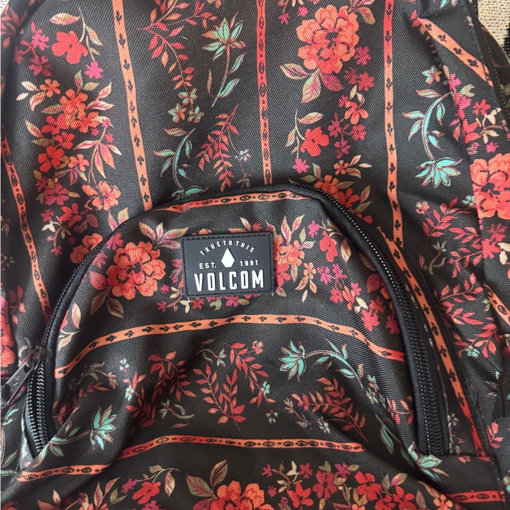 Volcom Floral Backpack - Picture 2 of 5